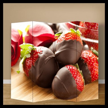 Παραβάν με σοκολατένιες φράουλες