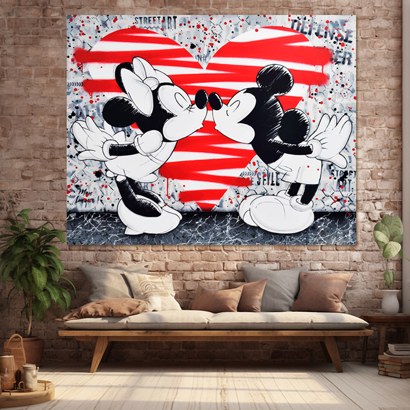 MICKEY AND MINNIE KISS 2 110x132 Τελαρωμένος καμβάς σε ξύλο με πάχος 2cm