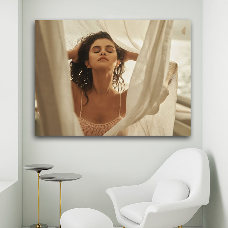 Πίνακας σε καμβά Selena Gomez 4 107x80 Τελαρωμένος καμβάς σε ξύλο με πάχος 2cm