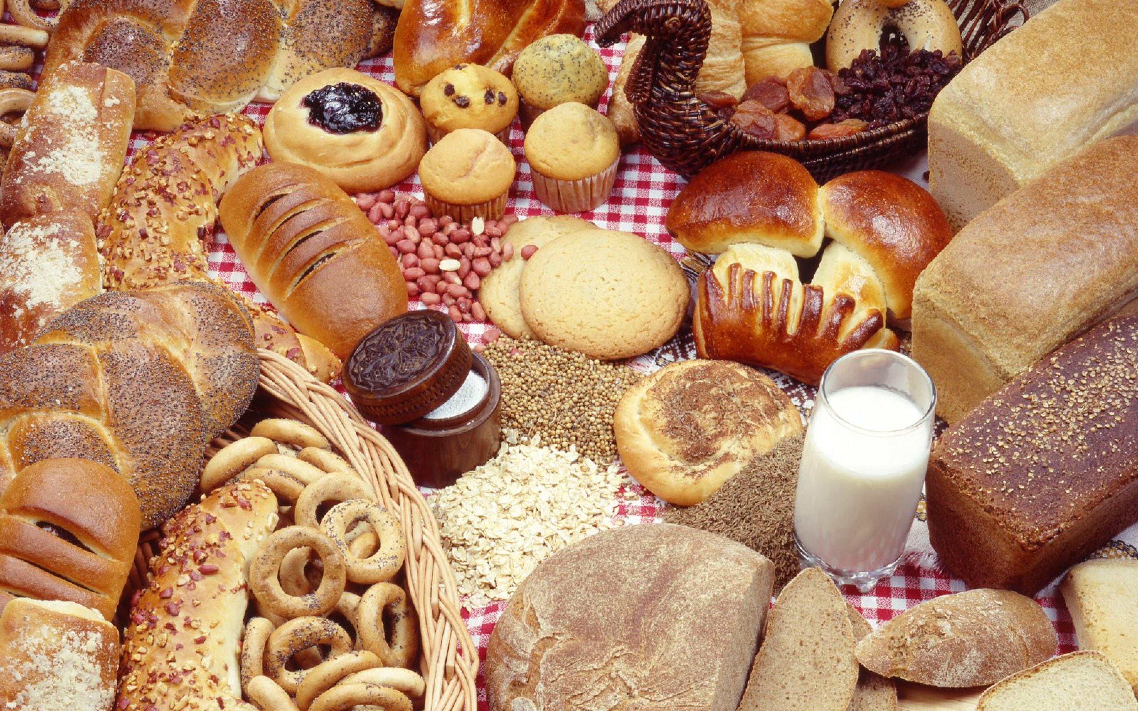 Ταπετσαρία με διάφορα είδη αρτοποιείου
